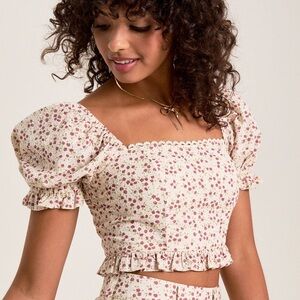 Altar'd State Floral Puff Sleeve Crop Top Size Large White